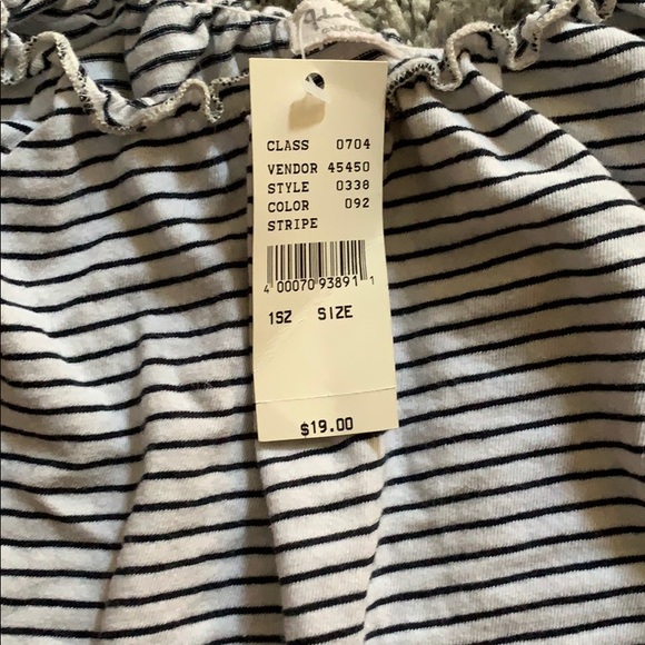 Brandy Melville cropped shirt - Picture 2 of 2